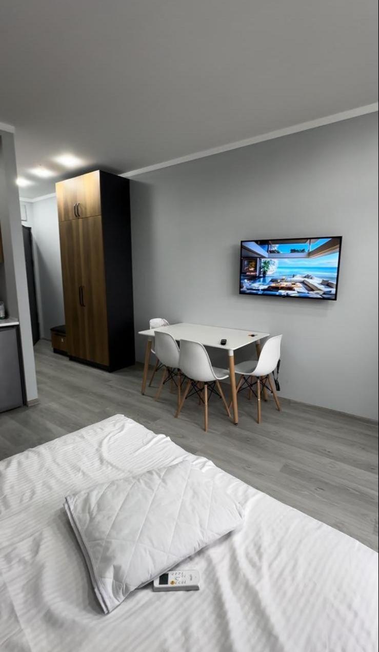 Bi Residence Sea View Luxury Батуми Экстерьер фото